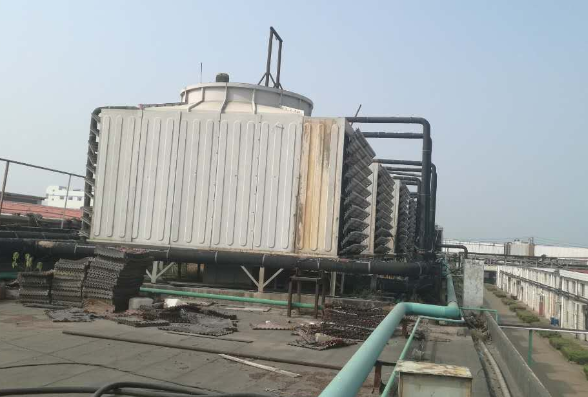 溴化鋰制冷機(jī)冷卻塔管理與保養(yǎng)